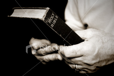 ist2_331440-bible